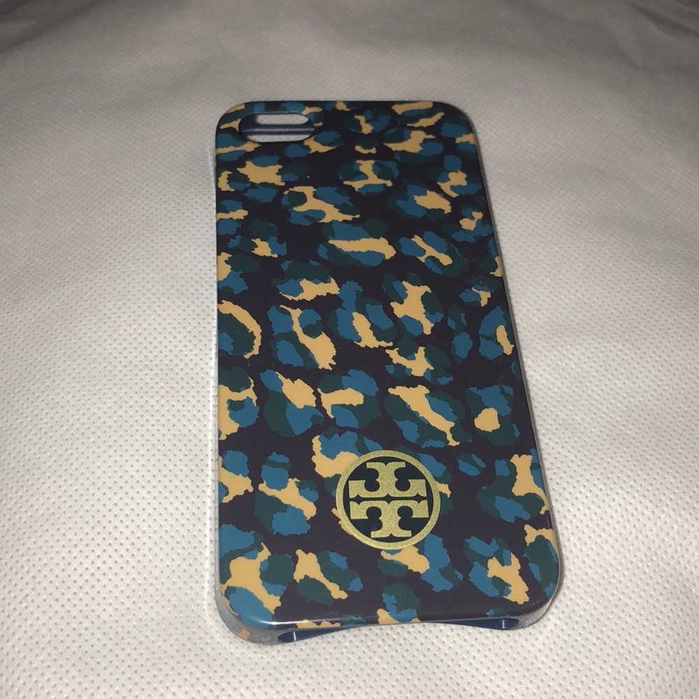Tory Burch iPhone 5 case